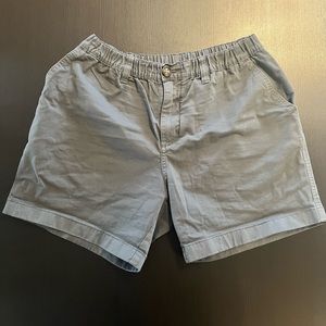 Size small 5.5in inseam mens gray Chubbies brand casual shorts.